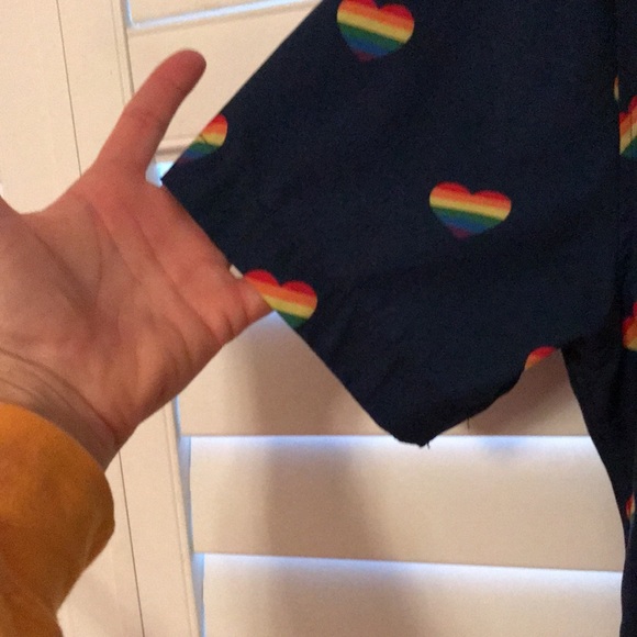 Tom Baine Hearts Button Down Pride Short Sleeve Shirt with Collar - Picture 11 of 14